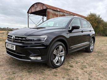 Volkswagen Tiguan 2.0 TDI BlueMotion Tech SEL DSG 4Motion Euro 6 (s/s) 5dr