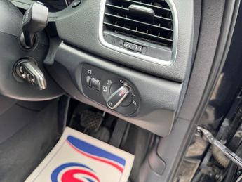 Audi Q3 2.0 TDI S line S Tronic quattro Euro 5 (s/s) 5dr