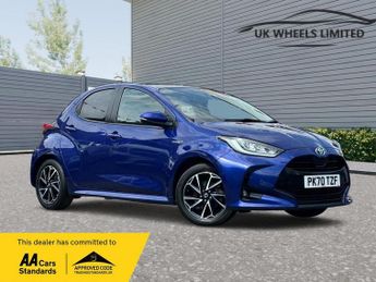 Toyota Yaris 1.5 VVT-h Design E-CVT Euro 6 (s/s) 5dr