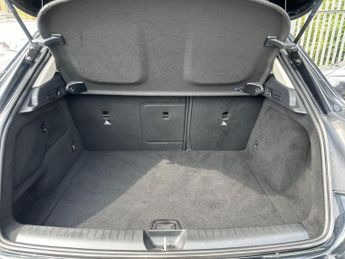 Mercedes-Benz GLA 1.6 GLA180 Urban Edition 7G-DCT Euro 6 (s/s) 5dr