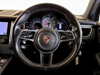 Porsche Macan 3.0 V6 S PDK 4WD Euro 6 (s/s) 5dr