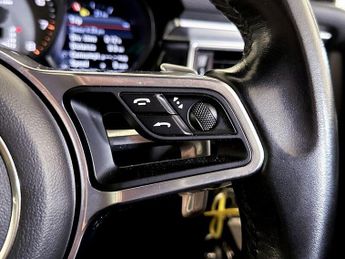Porsche Macan 3.0 V6 S PDK 4WD Euro 6 (s/s) 5dr