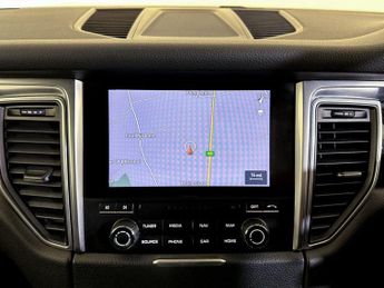 Porsche Macan 3.0 V6 S PDK 4WD Euro 6 (s/s) 5dr