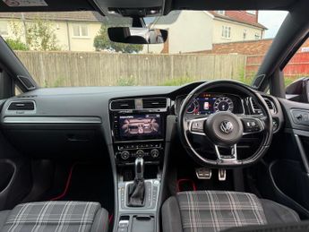 Volkswagen Golf 2.0 TDI GTD BlueLine DSG Euro 6 (s/s) 5dr