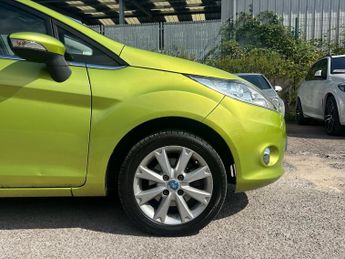 Ford Fiesta 1.4 Zetec 5dr