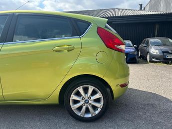 Ford Fiesta 1.4 Zetec 5dr