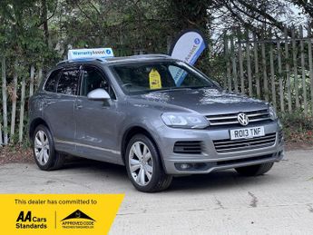 Volkswagen Touareg 3.0 TDI V6 BlueMotion Tech R-Line Tiptronic 4WD Euro 5 (s/s) 5dr