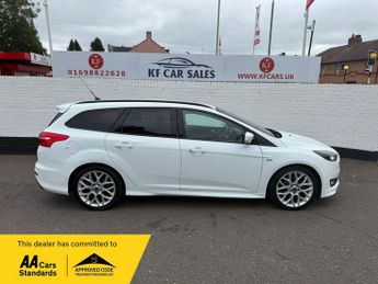 Ford Focus 1.0T EcoBoost ST-Line Euro 6 (s/s) 5dr