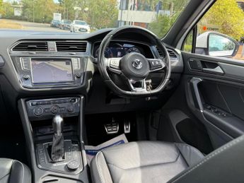 Volkswagen Tiguan 2.0 TDI BlueMotion Tech R-Line DSG 4Motion Euro 6 (s/s) 5dr
