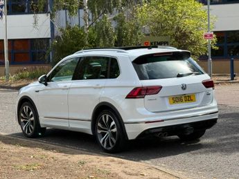 Volkswagen Tiguan 2.0 TDI BlueMotion Tech R-Line DSG 4Motion Euro 6 (s/s) 5dr