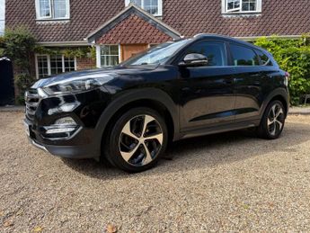 Hyundai TUCSON 2.0 CRDi Premium Auto 4WD Euro 6 5dr