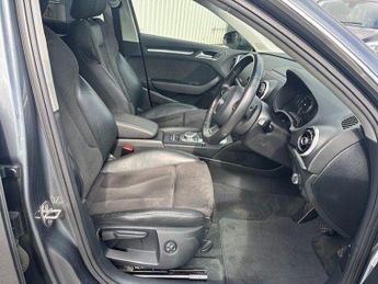 Audi A3 1.4 TFSI e-tron Sportback e-S Tronic Euro 6 5dr 8.8kWh