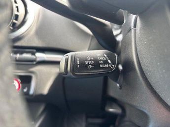 Audi A3 1.4 TFSI e-tron Sportback e-S Tronic Euro 6 5dr 8.8kWh