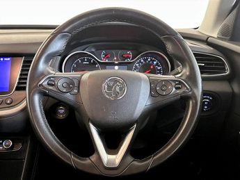 Vauxhall Grandland X 1.2 Turbo Sport Nav Euro 6 (s/s) 5dr