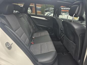 Mercedes-Benz C Class 2.1 C220 CDI BlueEfficiency Sport Auto Euro 5 5dr