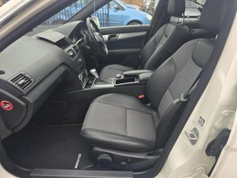 Mercedes-Benz C Class 2.1 C220 CDI BlueEfficiency Sport Auto Euro 5 5dr