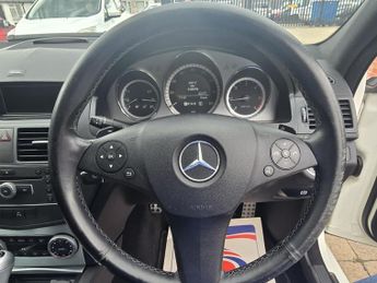 Mercedes-Benz C Class 2.1 C220 CDI BlueEfficiency Sport Auto Euro 5 5dr