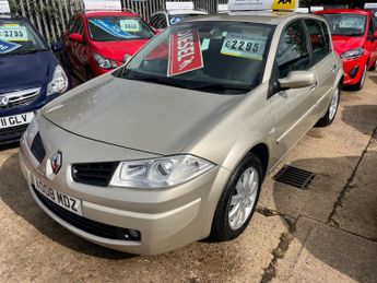 Renault Megane 1.5 dCi Tech Run 5dr