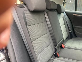 Volkswagen Golf 1.6 TDI Match DSG Euro 5 5dr