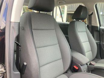 Volkswagen Golf 1.6 TDI Match DSG Euro 5 5dr