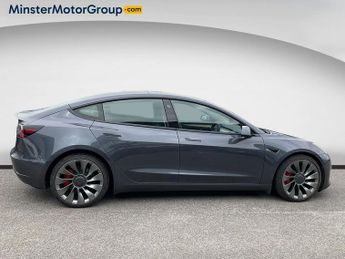 Tesla Model 3 PERFORMANCE AWD