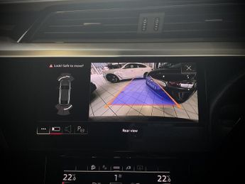 Audi E-Tron BLACK EDITION 55 QUAT