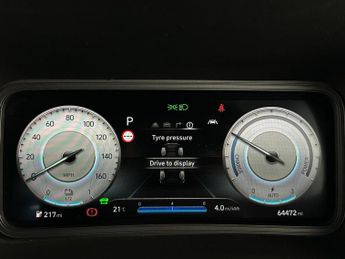 Hyundai KONA 64kWh Premium Auto 5dr (10.5kW Charger)