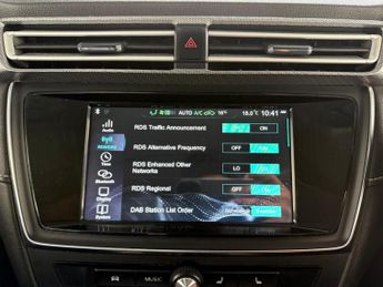 MG MG5 61.1kWh Exclusive Long Range Auto 5dr