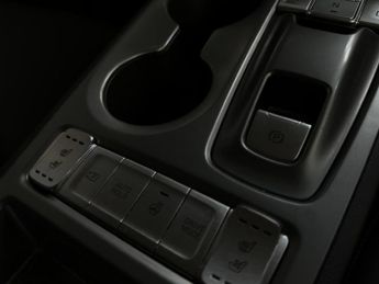 Hyundai KONA 64kWh Ultimate Auto 5dr (10.5kW Charger)
