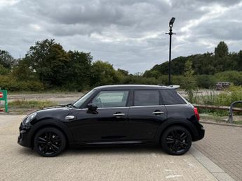 MINI Hatch 2.0 Cooper S Sport Hatchback 5dr Petrol Steptronic Euro 6 (s/s) 