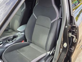 Nissan Juke 1.0 DIG-T Enigma DCT Auto Euro 6 (s/s) 5dr