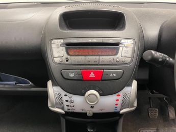 Peugeot 107 1.0 12V Active 2 Tronic Euro 5 5dr