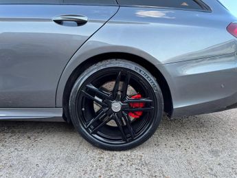 Mercedes-Benz E Class 4.0 E63 V8 BiTurbo AMG S SpdS MCT 4MATIC+ Euro 6 (s/s) 5dr