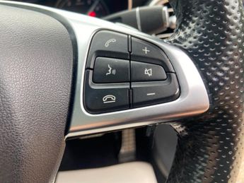 Mercedes-Benz C Class 2.0 C200 AMG Line (Premium Plus) G-Tronic+ Euro 6 (s/s) 5dr