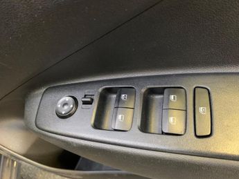 Hyundai i10 1.0 SE Connect Auto Euro 6 (s/s) 5dr