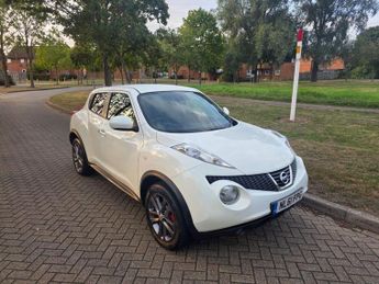 Nissan Juke 1.6 Acenta Premium SUV 5dr Petrol Manual Euro 5 (117 ps) **FSH+U