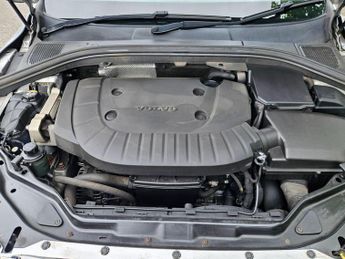 Volvo XC60 2.4 D5 SE Lux Nav Auto AWD Euro 6 (s/s) 5dr