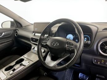 Hyundai KONA 64kWh Premium Auto 5dr (10.5kW Charger)