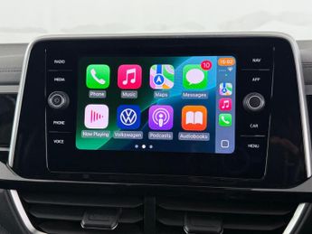 Volkswagen T-Roc 1.5 TSI R-Line DSG Euro 6 (s/s) 5dr