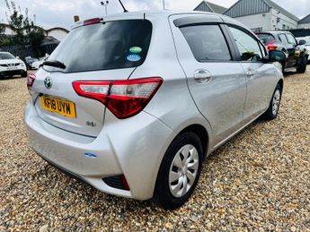 Toyota Vitz 