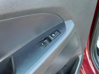 Hyundai TUCSON 2.0 CRDi Premium Auto 4WD Euro 6 5dr