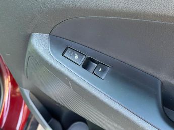 Hyundai TUCSON 2.0 CRDi Premium Auto 4WD Euro 6 5dr