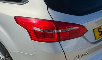 Ford Focus 1.5T EcoBoost ST-Line Auto Euro 6 (s/s) 5dr