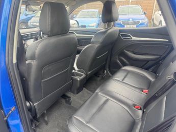 MG MG ZS 1.0 T-GDI Exclusive Auto Euro 6 5dr