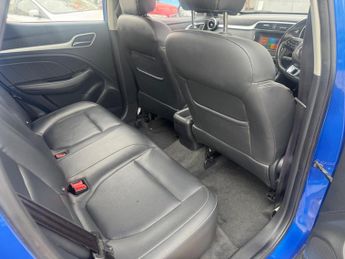 MG MG ZS 1.0 T-GDI Exclusive Auto Euro 6 5dr
