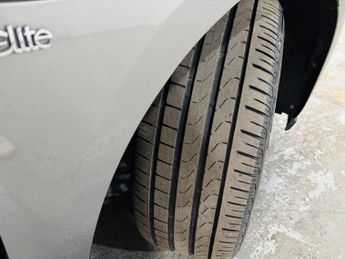 Vauxhall Astra 1.4i Turbo Elite Nav Auto Euro 6 (s/s) 5dr