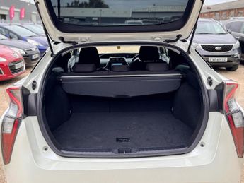 Toyota Prius 1.5 CVT 4dr