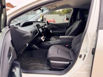 Toyota Prius 1.5 CVT 4dr