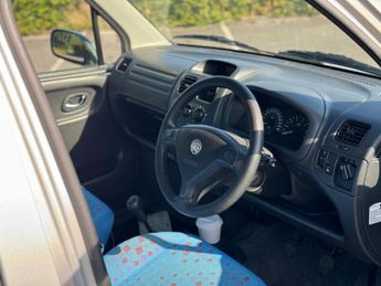 Vauxhall Agila 1.2i 16v Club SE 5dr