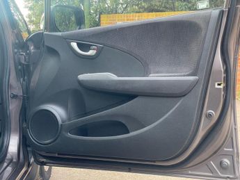 Honda Jazz 1.4 i-VTEC ES CVT Euro 5 5dr